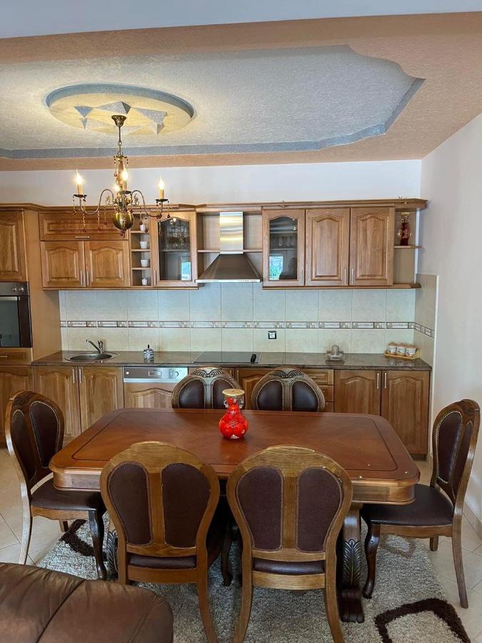 Apartment Alpi Печ Екстер'єр фото